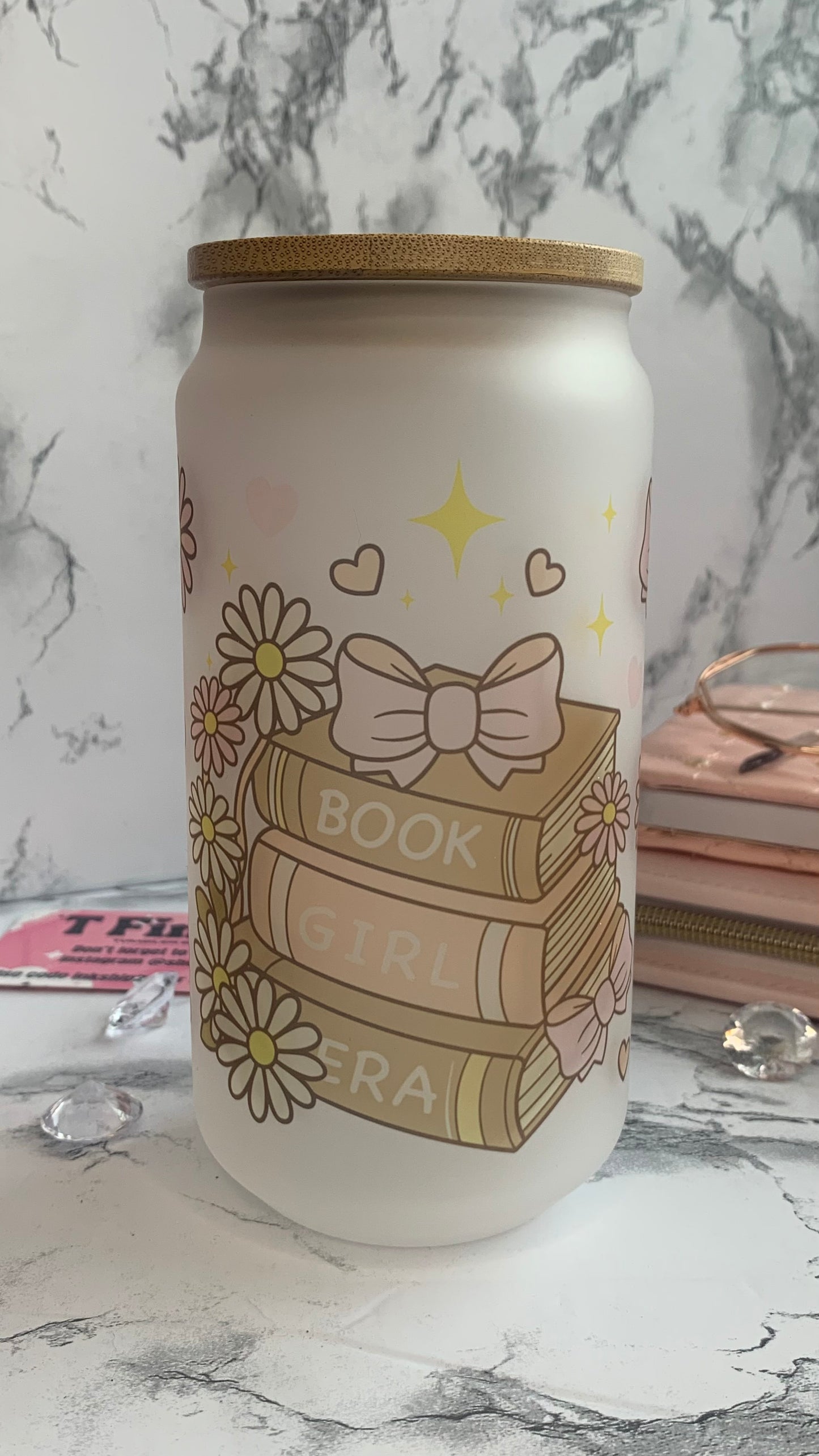 Book Girl Era 18 oz Glass cup