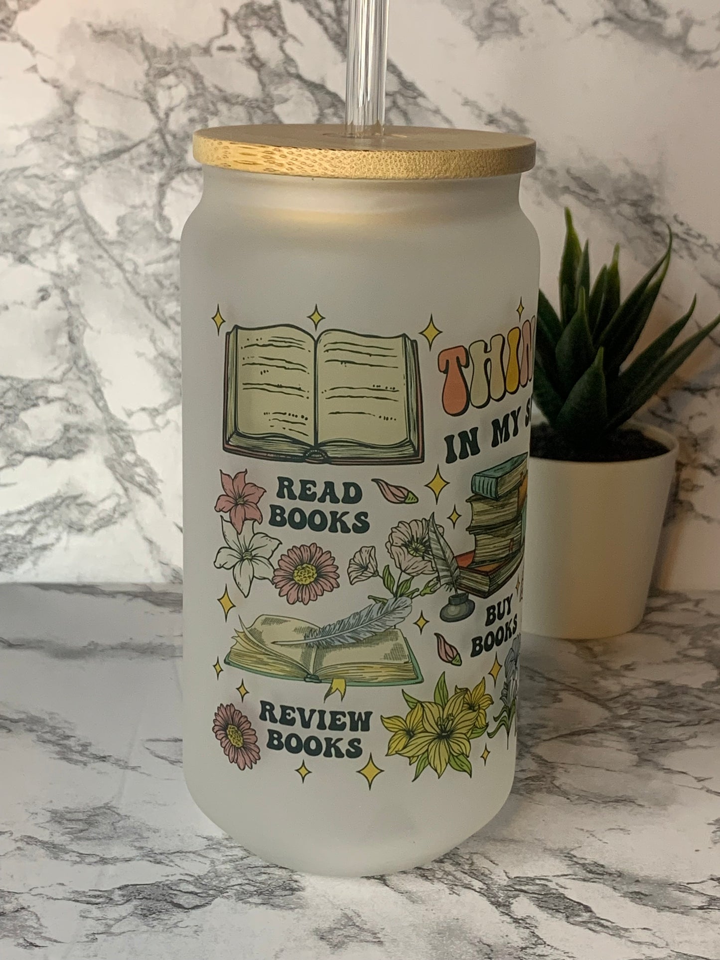 Book Lovers 18 oz Glass cup