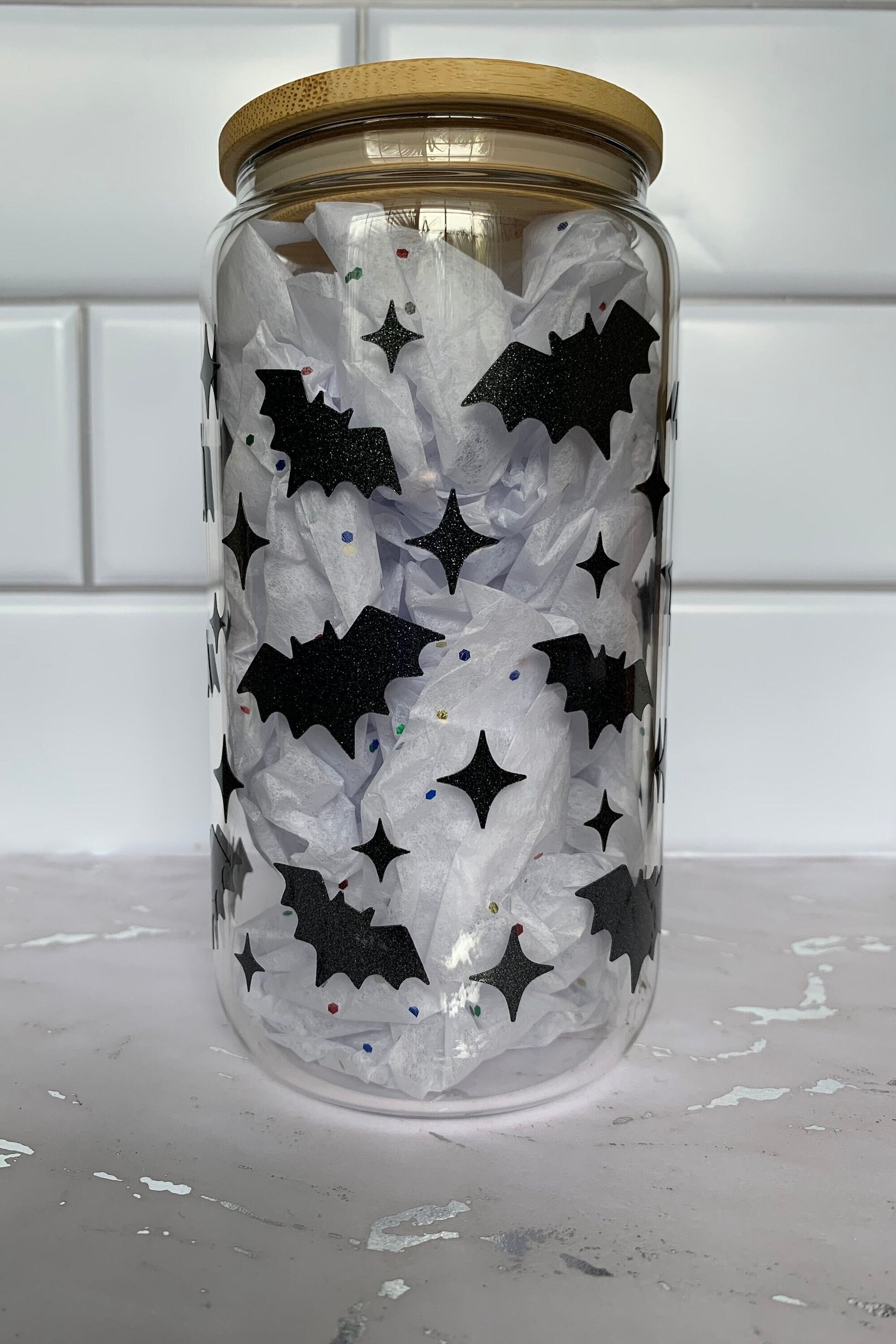 Shimmer Bats and Sparkles 16 oz Libbey Glass Halloween Cup