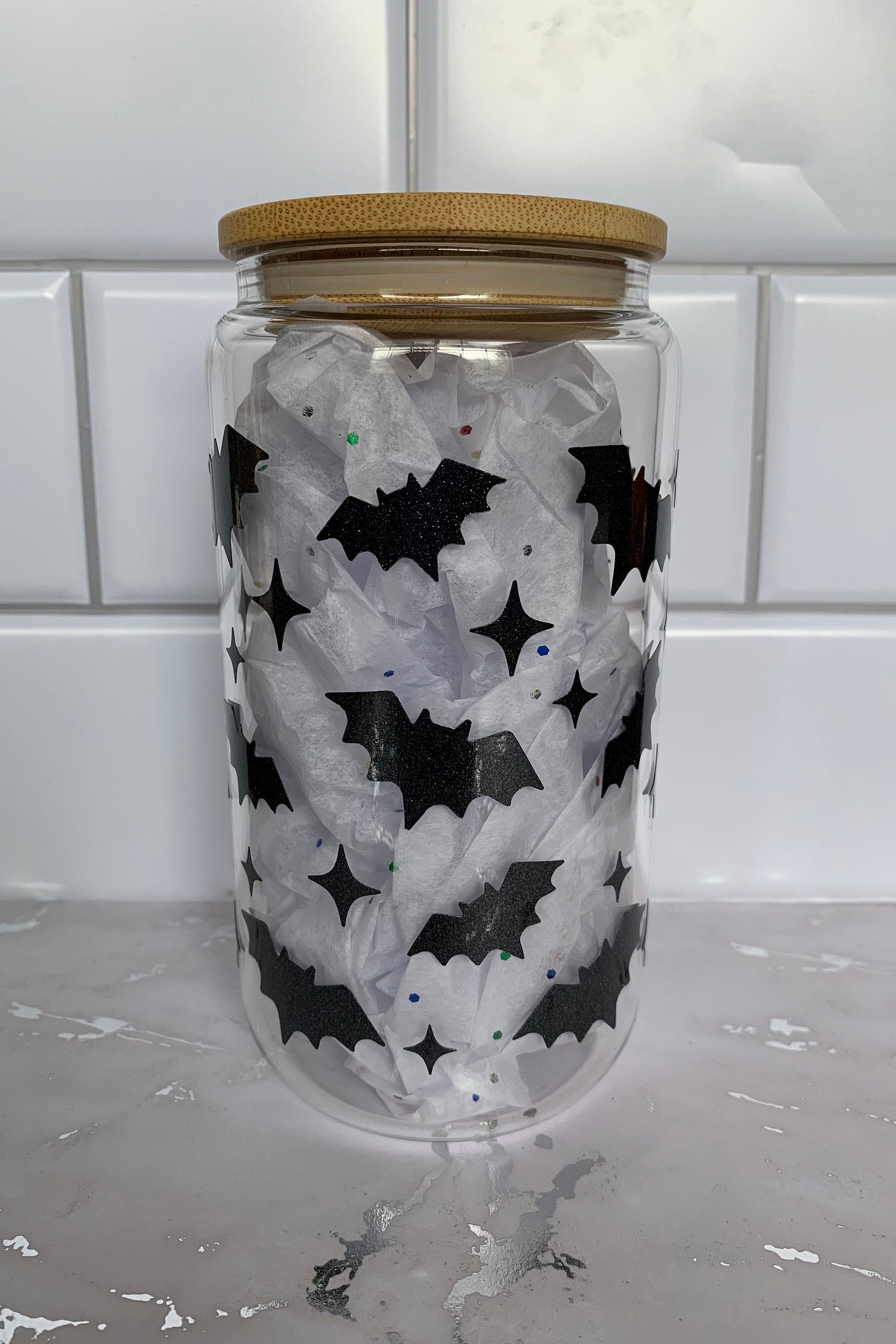 Shimmer Bats and Sparkles 16 oz Libbey Glass Halloween Cup